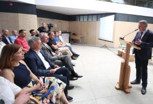 PODELITEV PRIZNANJ 11 FOTO LJUBO VUKELIČ